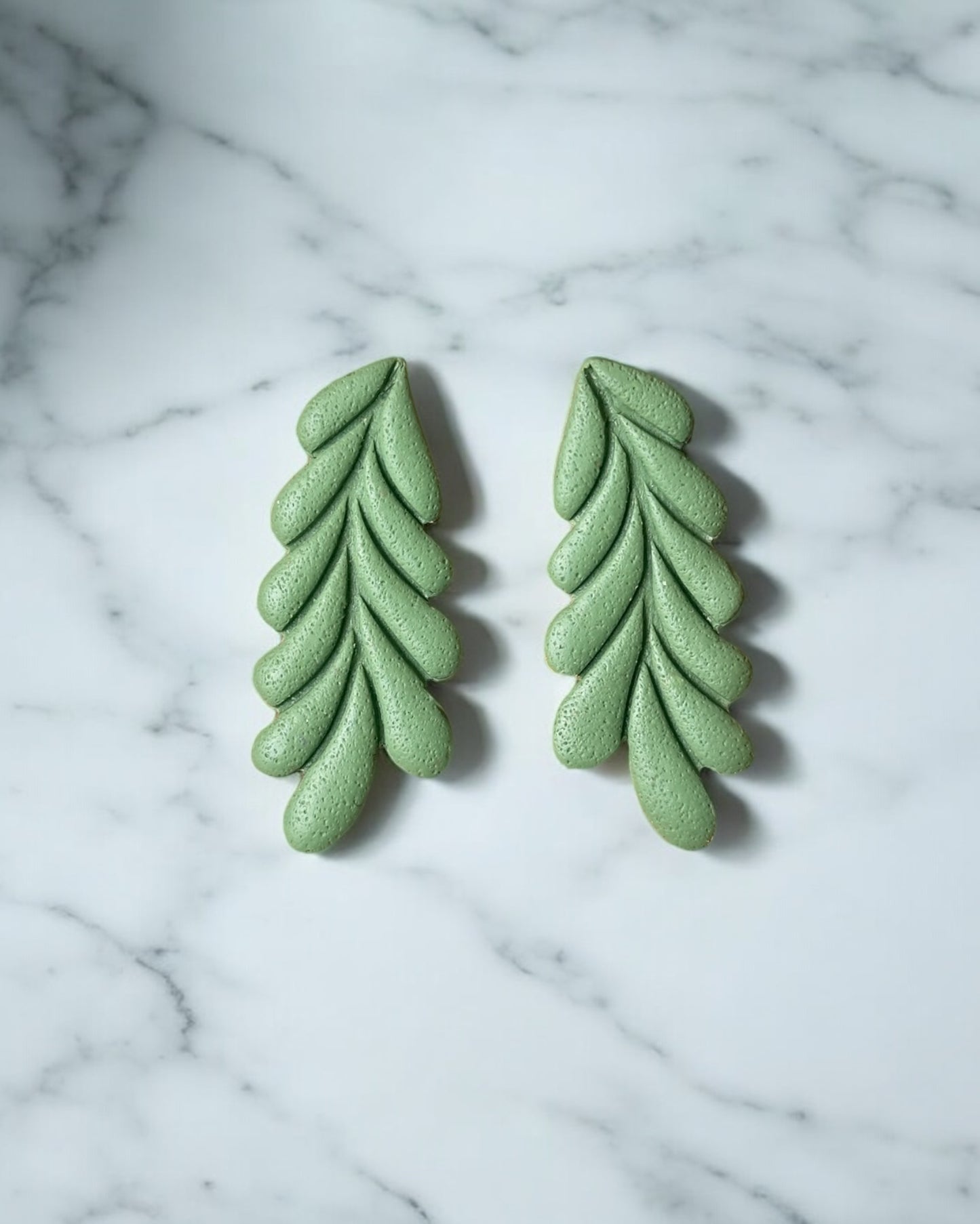 Trapa | Olive Green