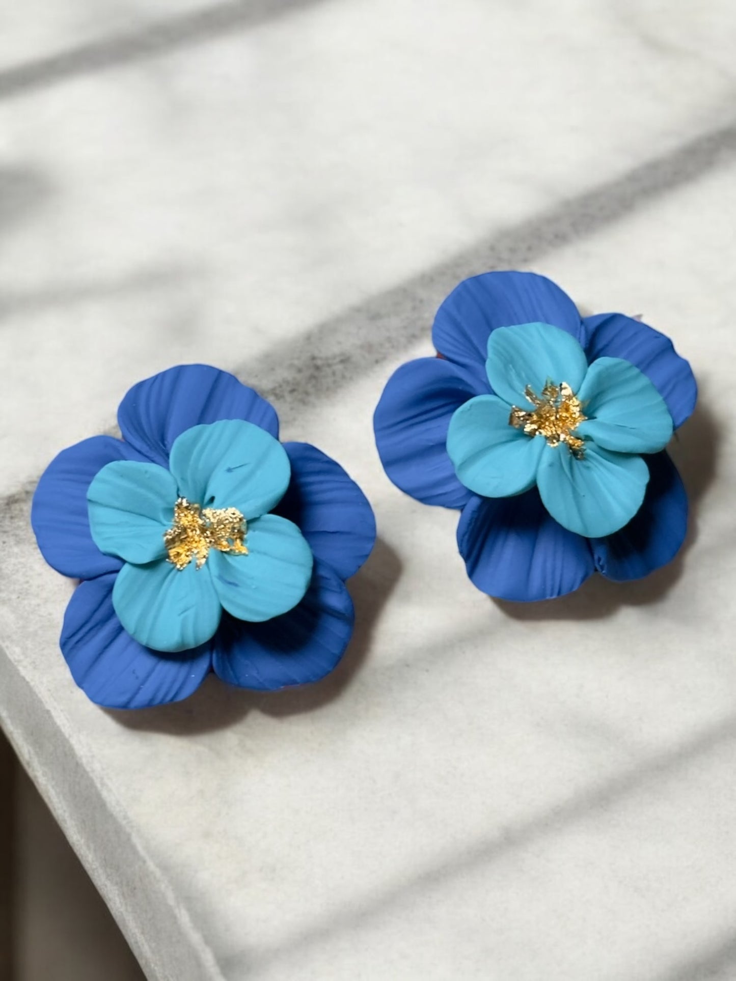 Clari | Golden Blue