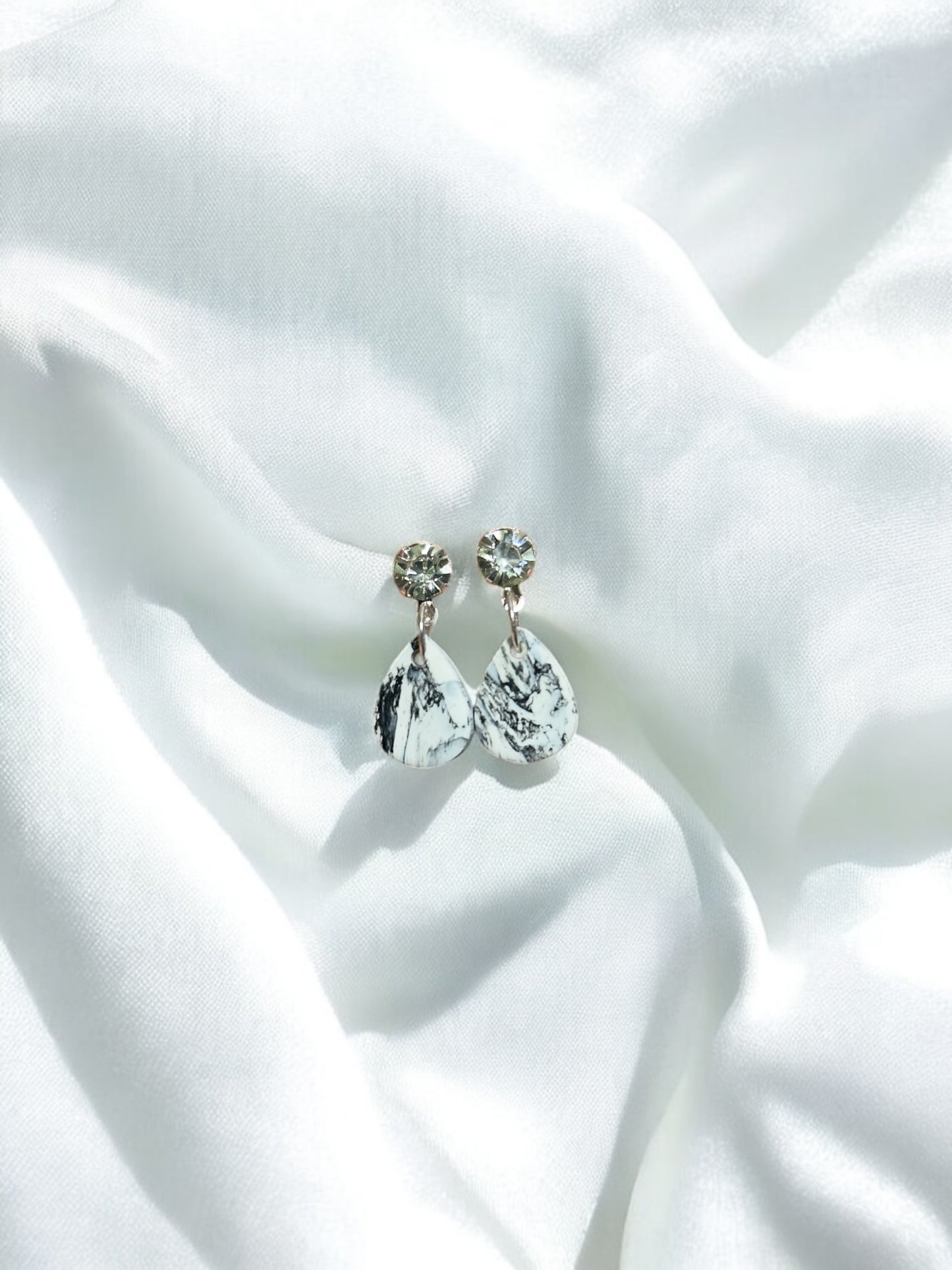 Jacinta | Black & White Silver