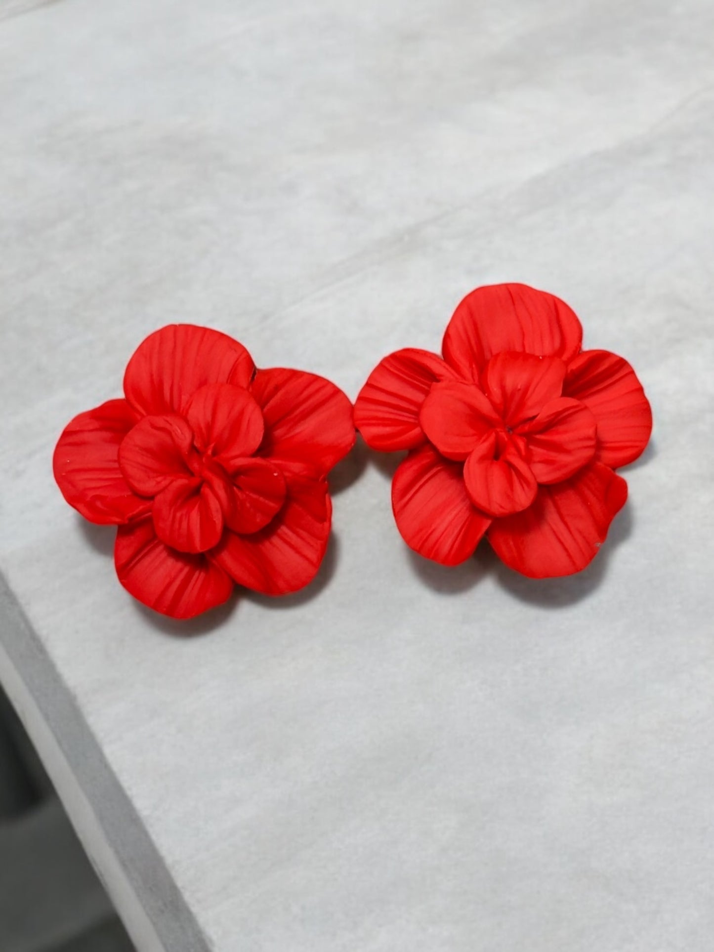 Clari | Red