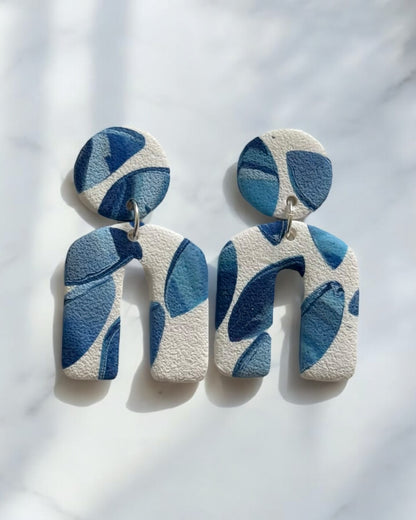 Classic | White & Blue