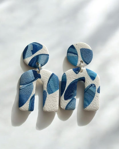 Classic | White & Blue