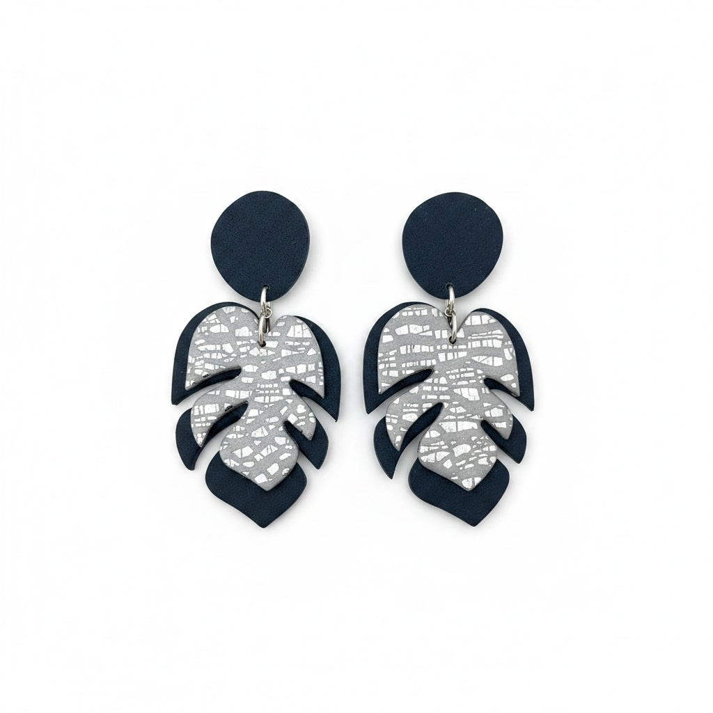 Lola | Silver Navy
