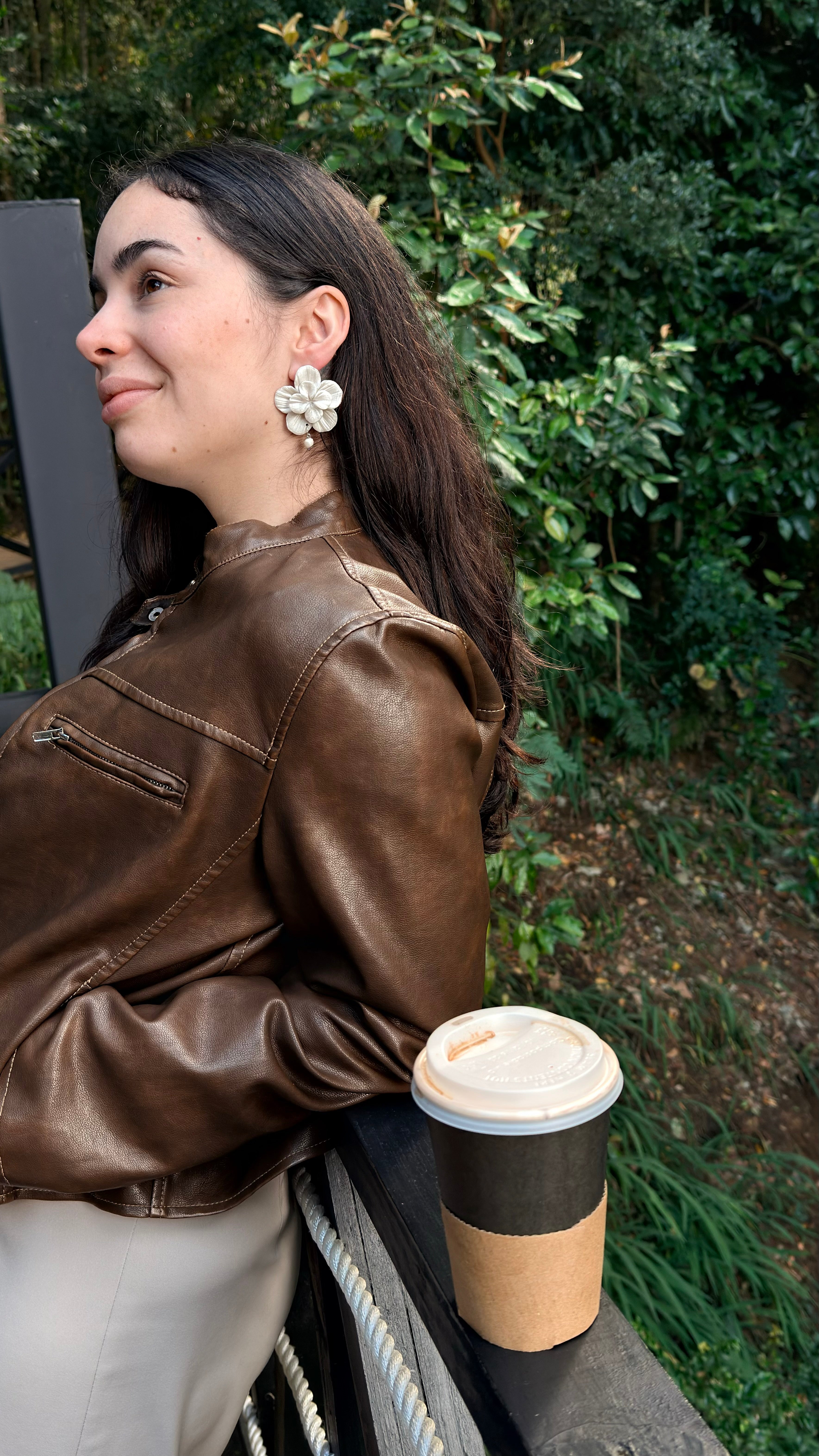 Clari | White pearl