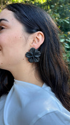 Clari | Black