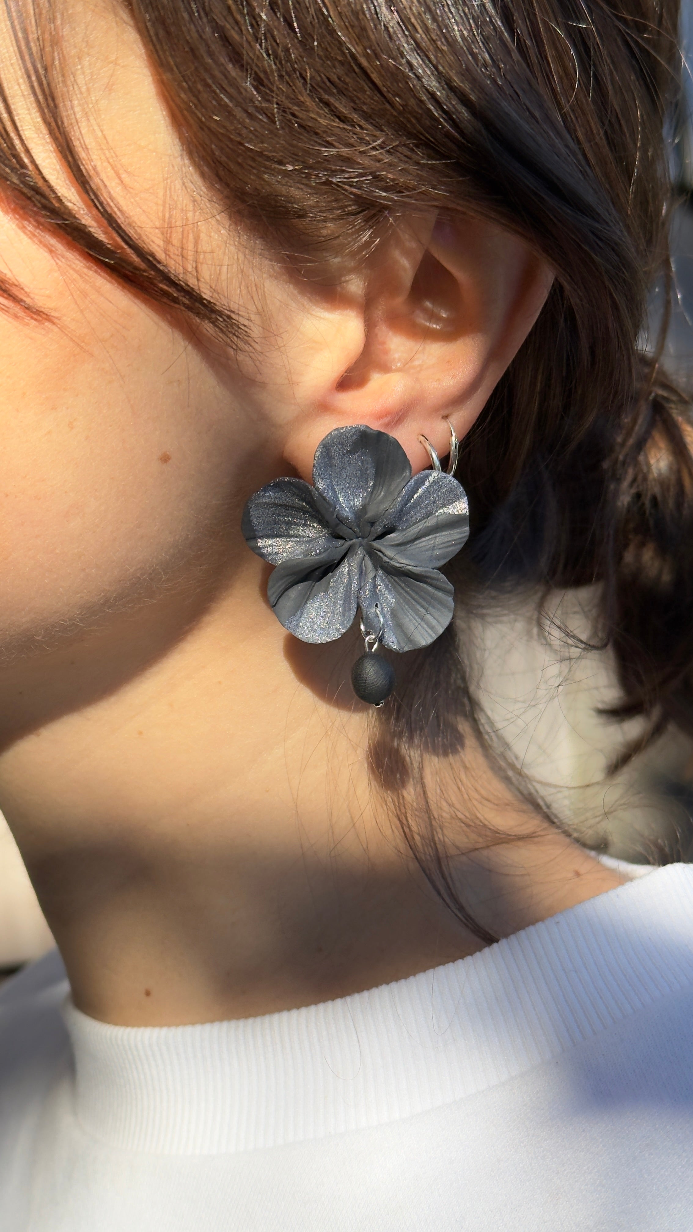 Clari | Silver Gray