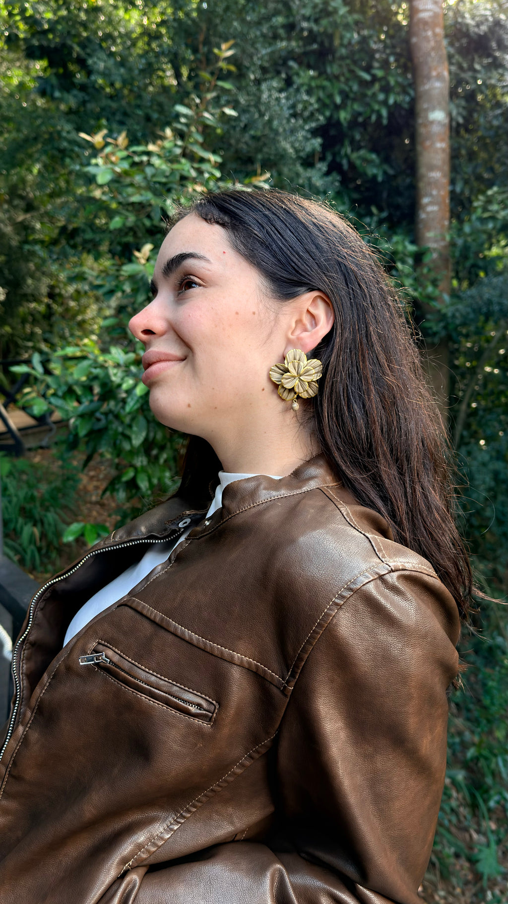 Clari | Golden