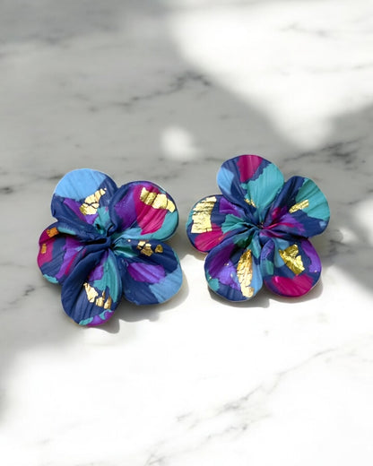 Clari | Blue Colors