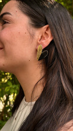 Ágatha | Golden Black
