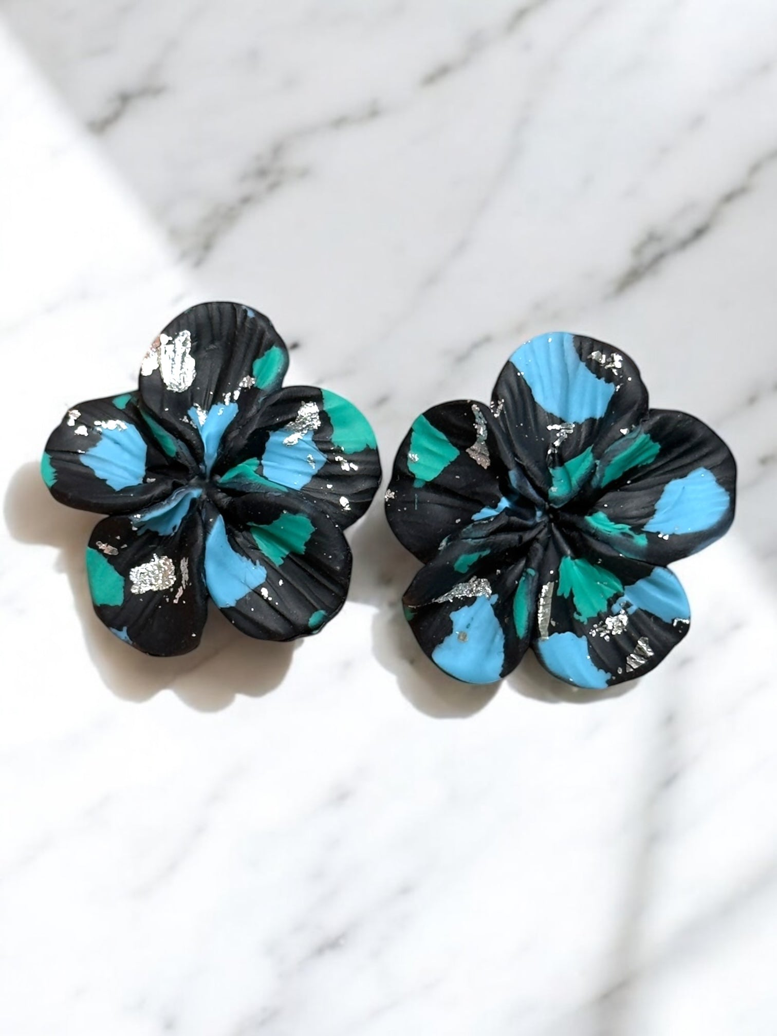 Clari | Silver Blue