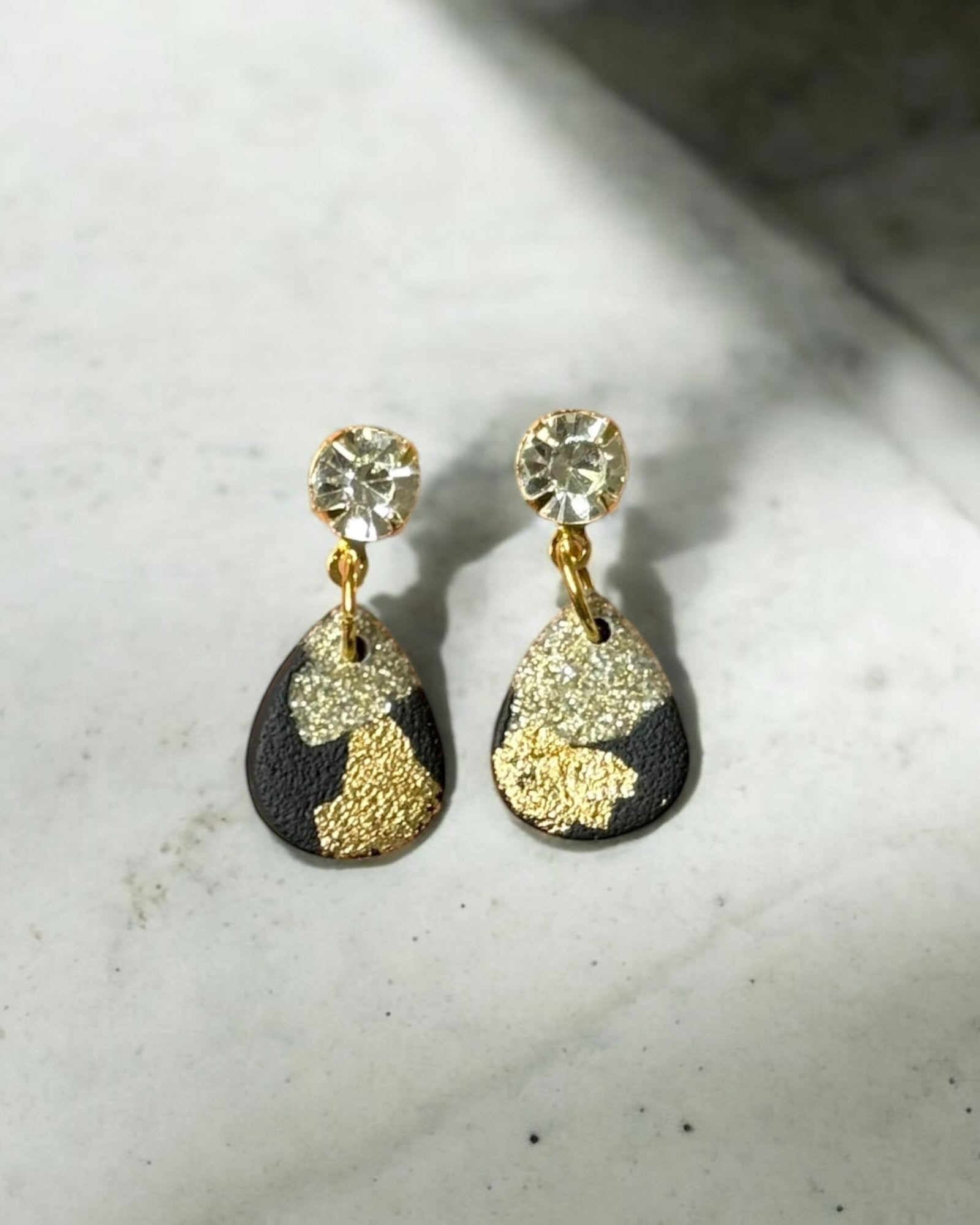Jacinta | Golden Black