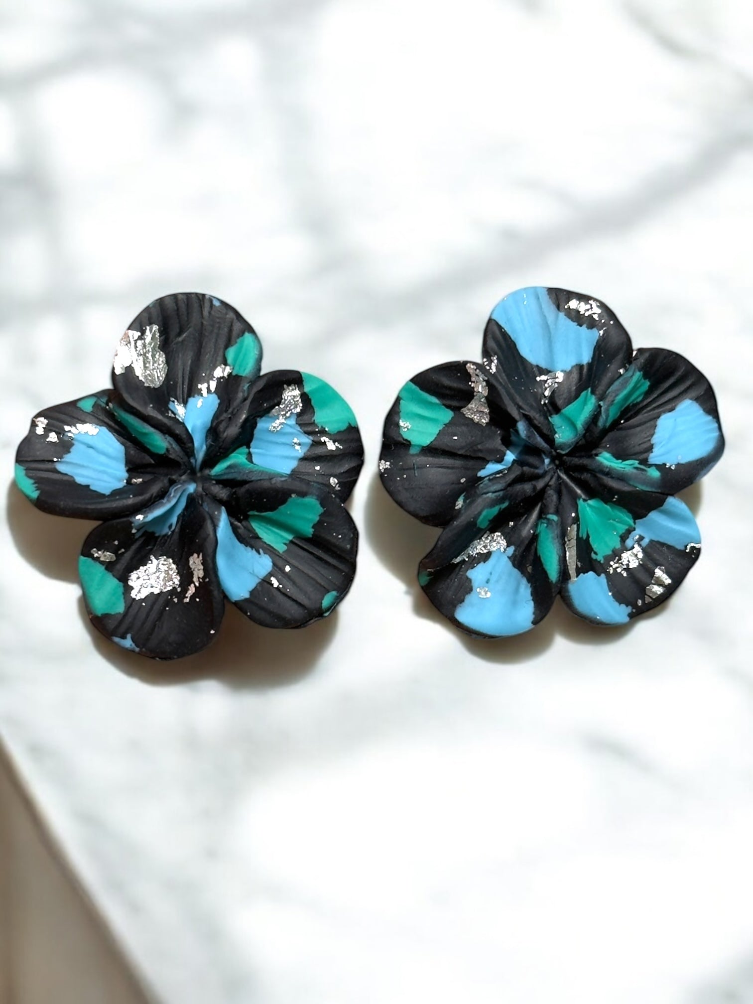 Clari | Silver Blue
