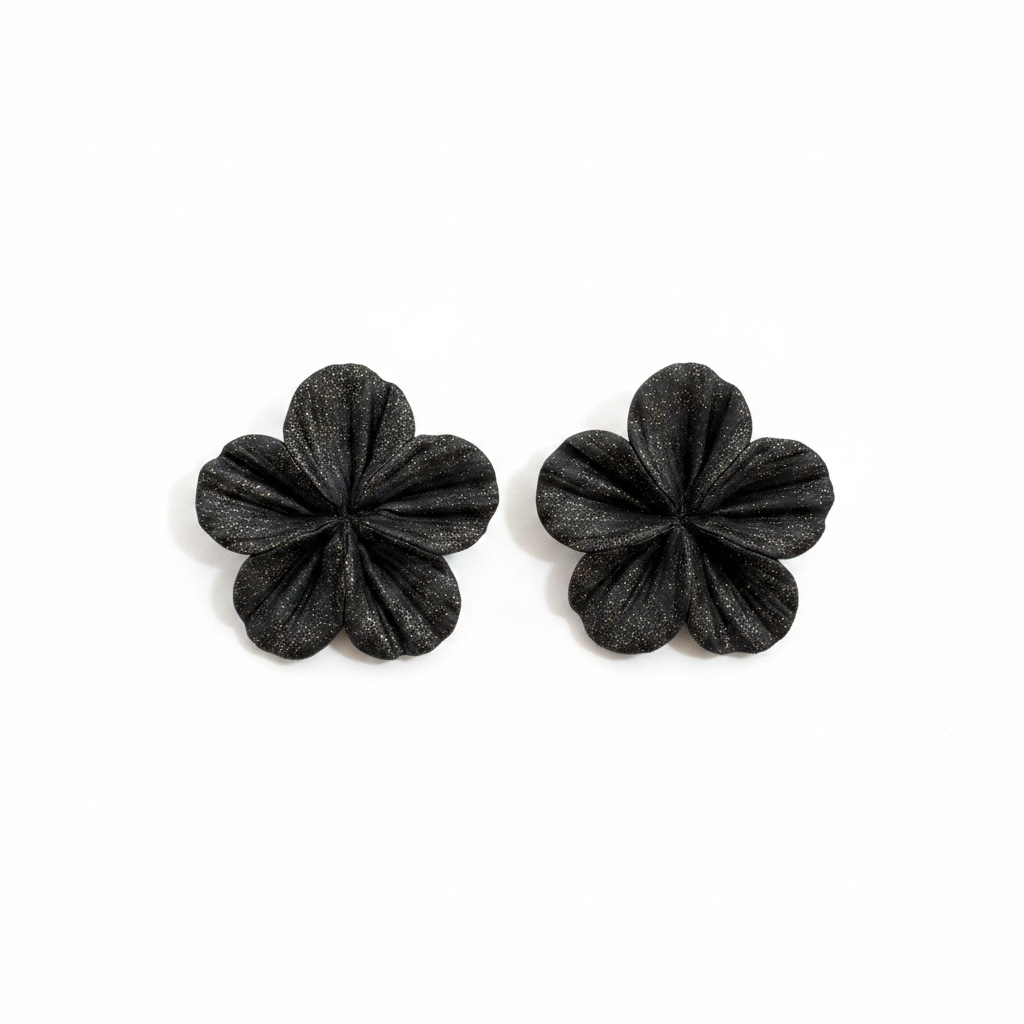 Clari | Black