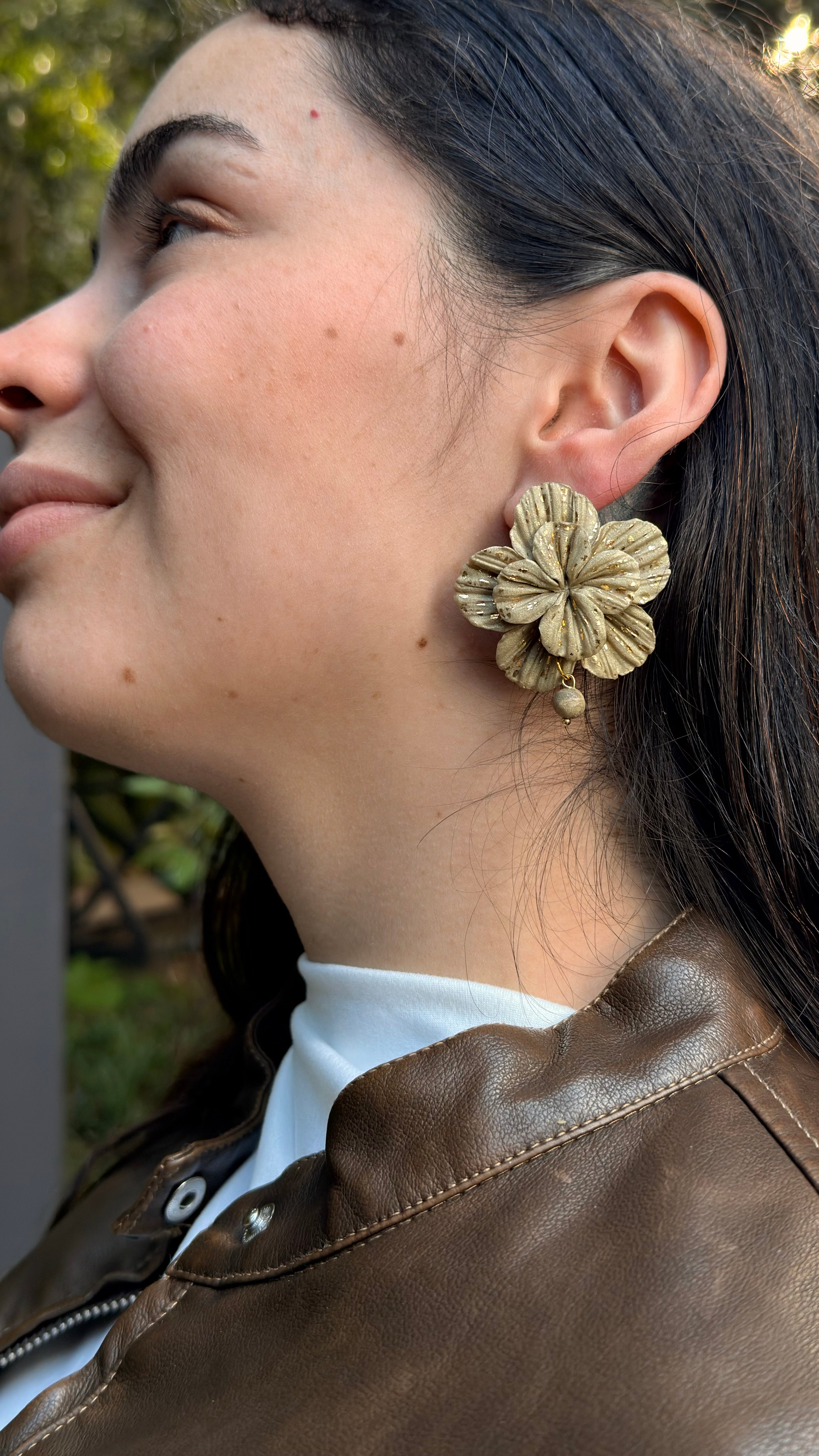 Clari | Golden Party