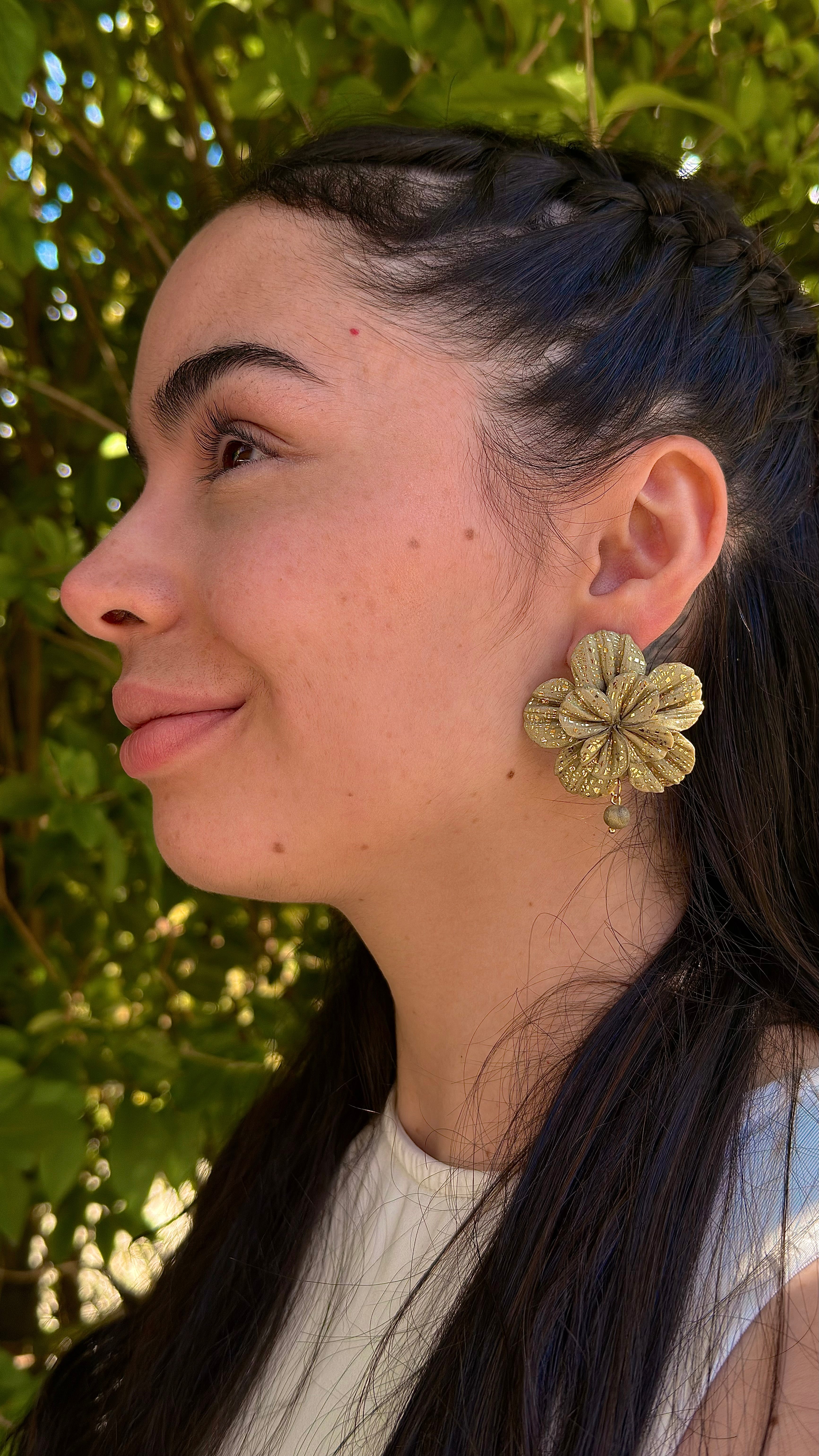 Clari | Golden Party