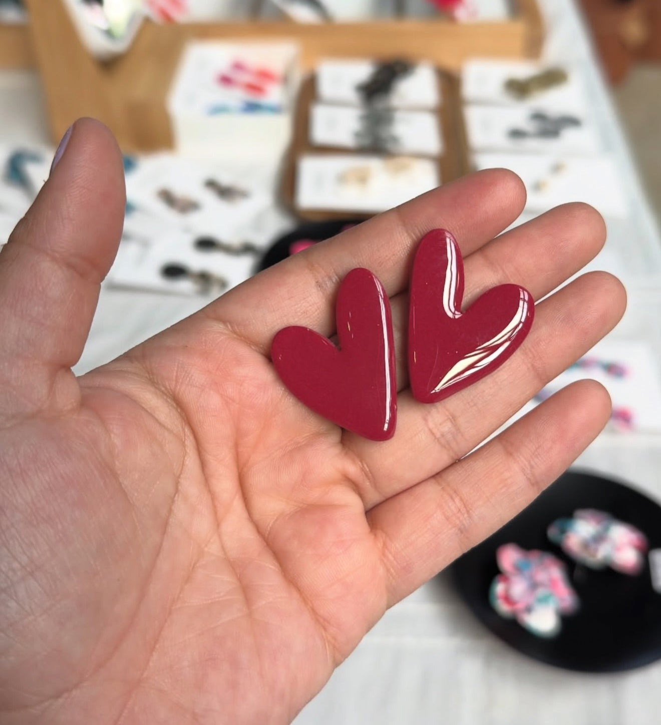 Ágatha | Cherry Red