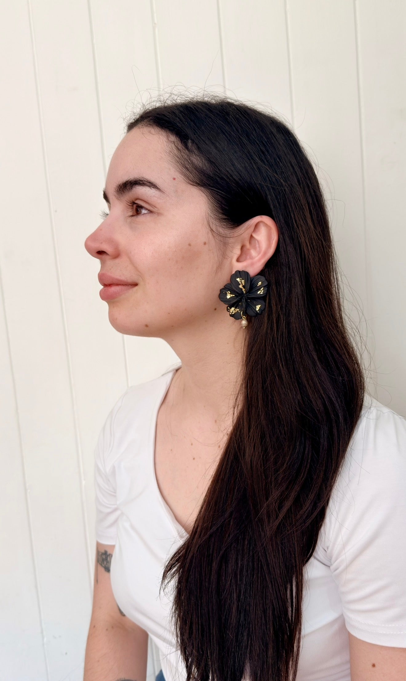 Clari | Black Golden