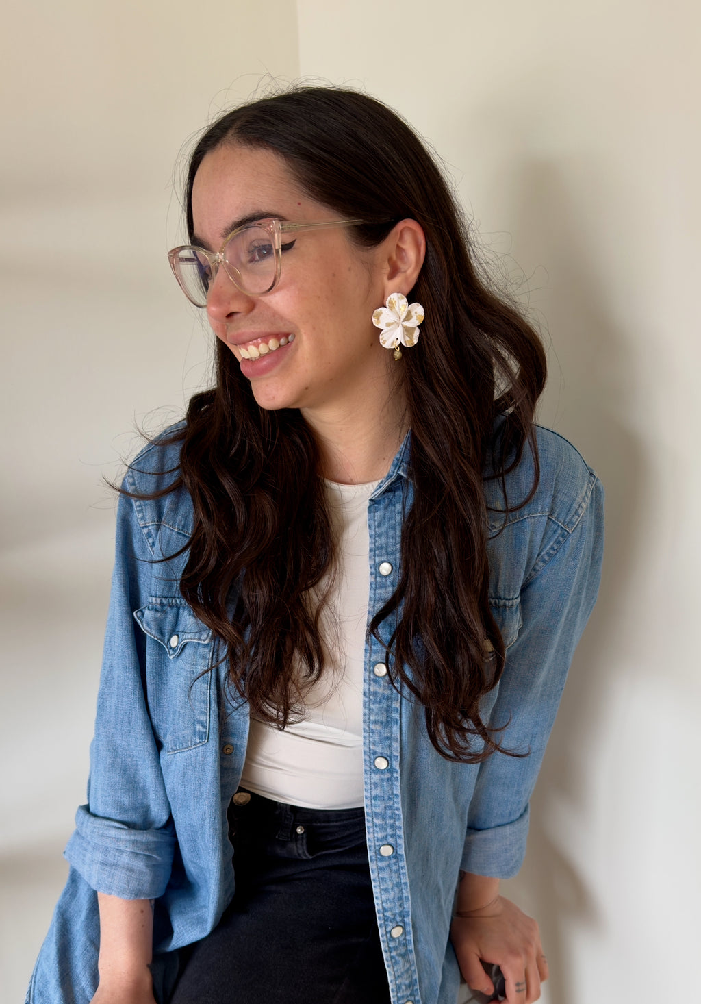 Clari | White Golden