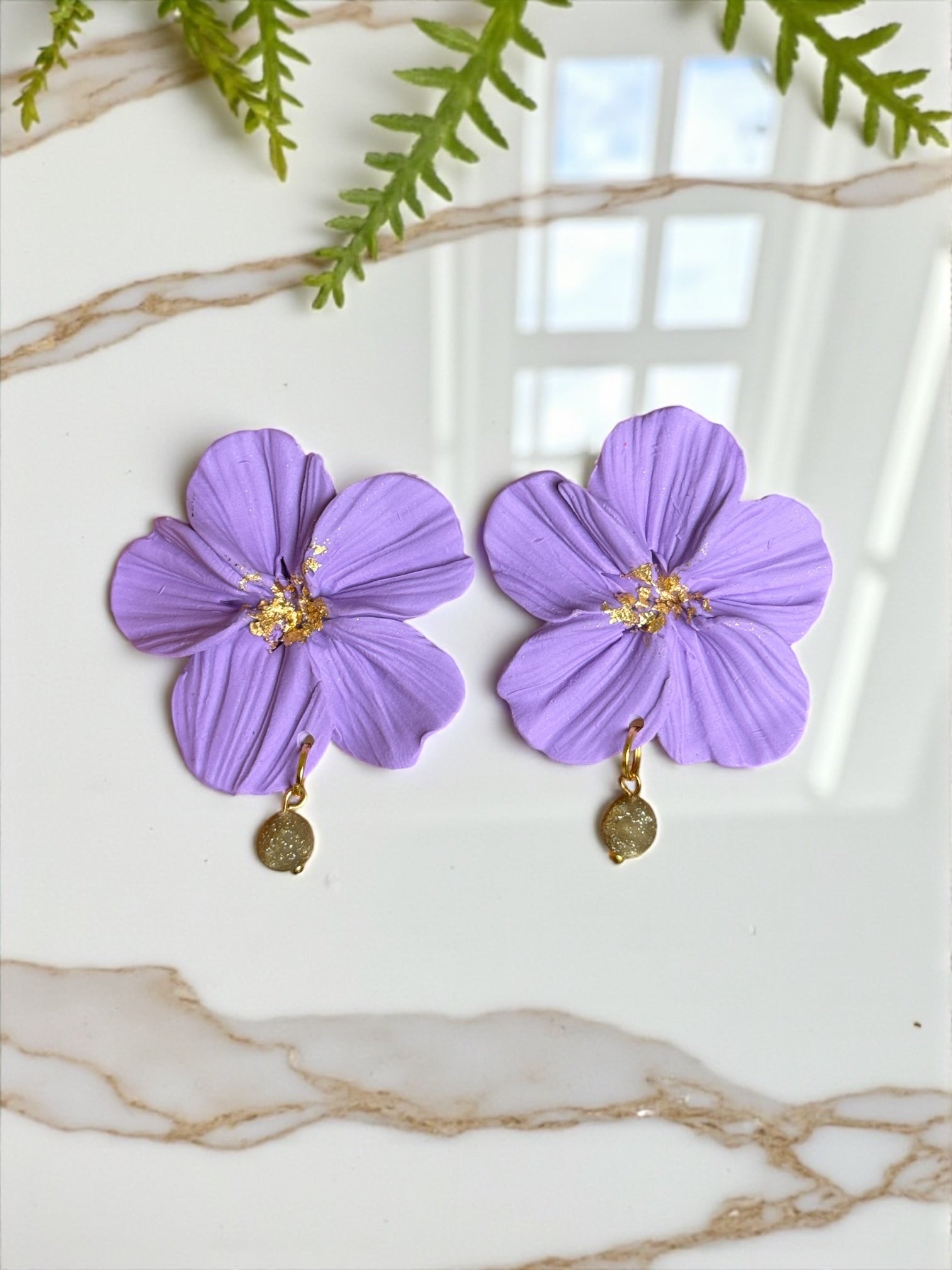 Clari | Lila & Dorado