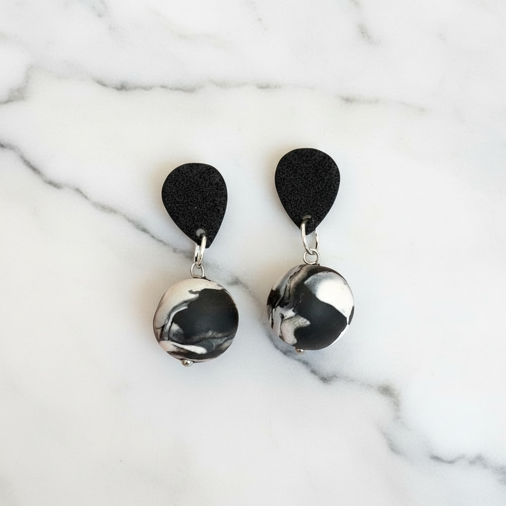 Alba | Black & White