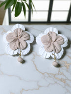 Clari | White & Beige