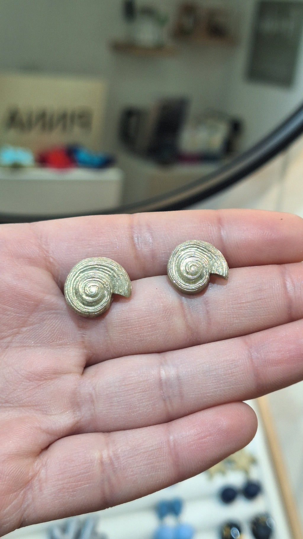 Fossil | golden